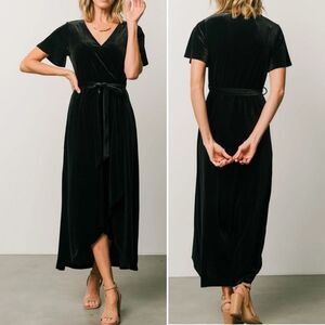 NWT Baltic Born Nadine Velvet Midi Dress Black Size Medium Party Wedding Holiday
